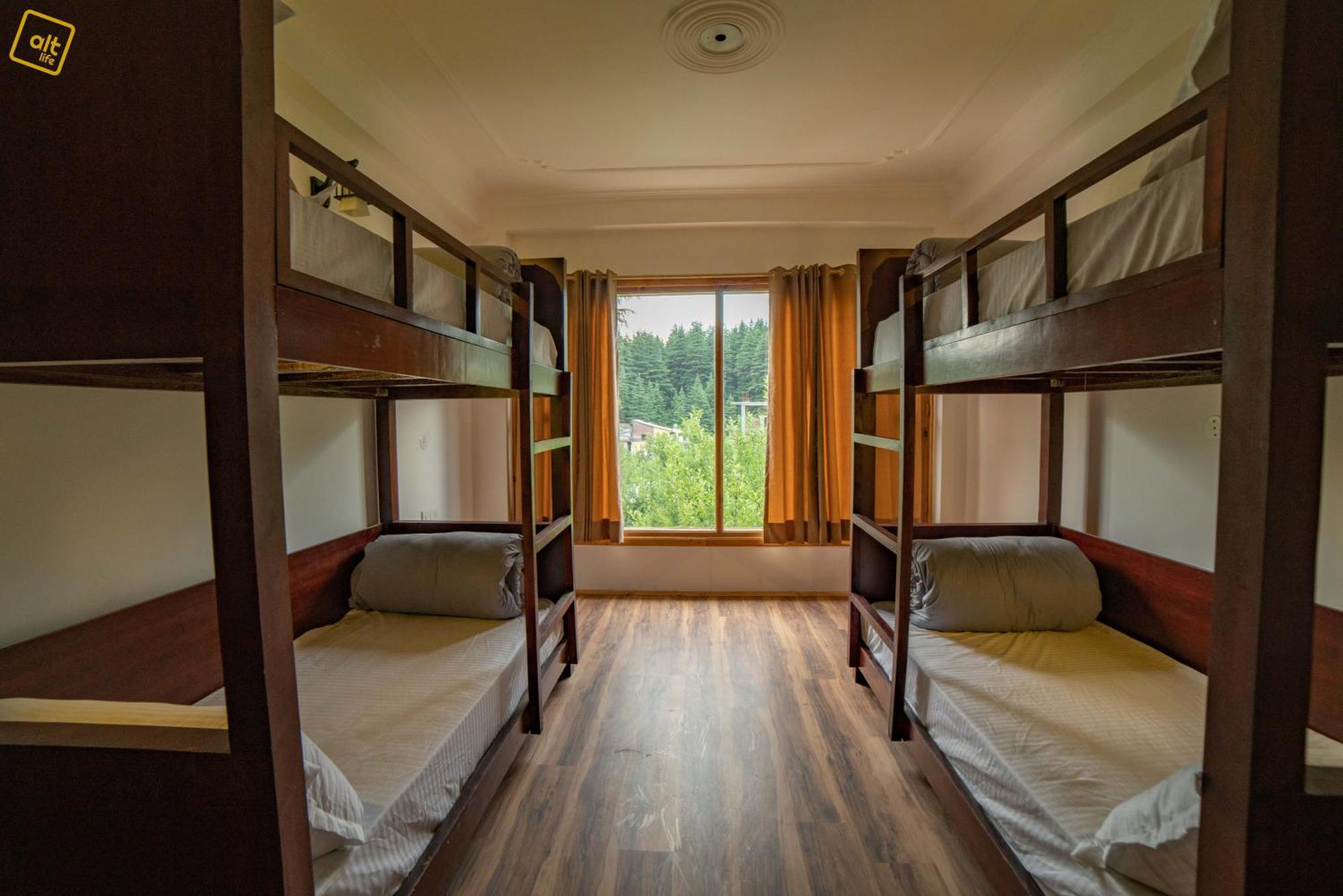 Alt Life - Manali Hostel Buitenkant foto